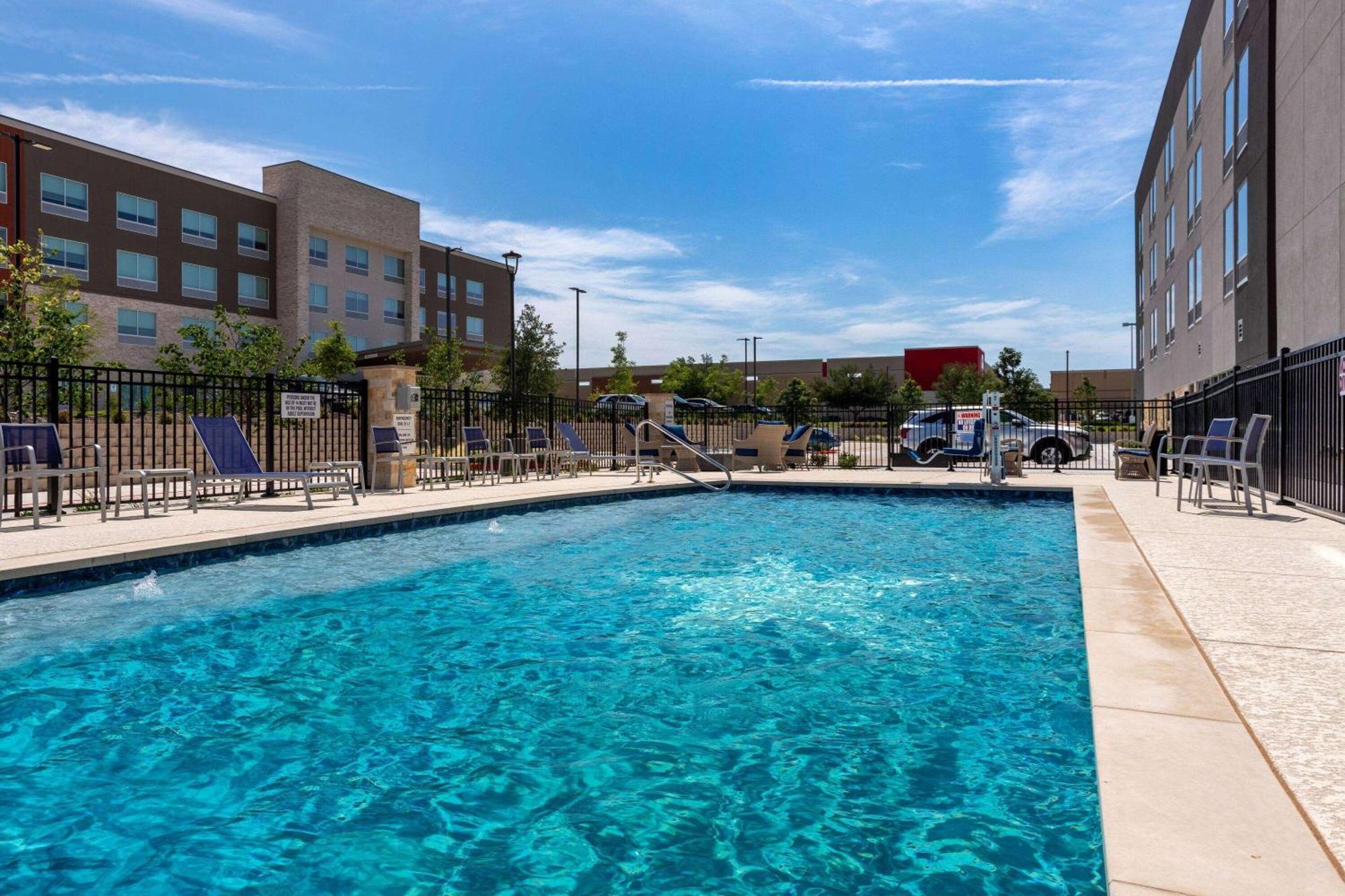 Hawthorn Extended Stay By Wyndham Pflugerville Exterior photo